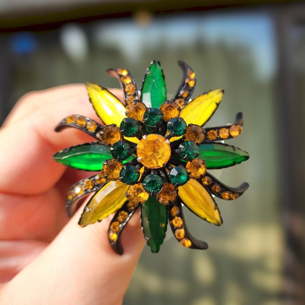 Vtg Selro Selini Brooch Japanned Amber Green Yellow Glass Marquise Rhinestones - Picture 1 of 10